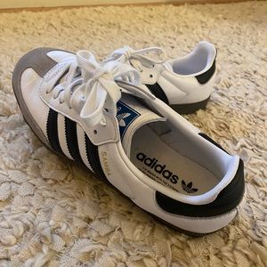 Adidas Sambas